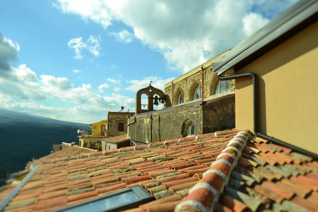 Cento Tari' Guest House Кастильоне-ди-Сицилия Экстерьер фото