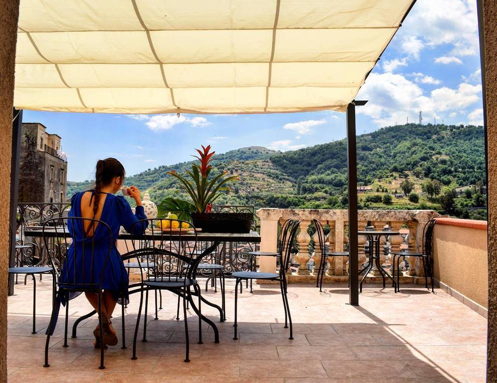 Cento Tari' Guest House Кастильоне-ди-Сицилия Экстерьер фото