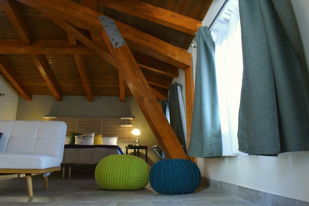 Cento Tari' Guest House Кастильоне-ди-Сицилия Экстерьер фото